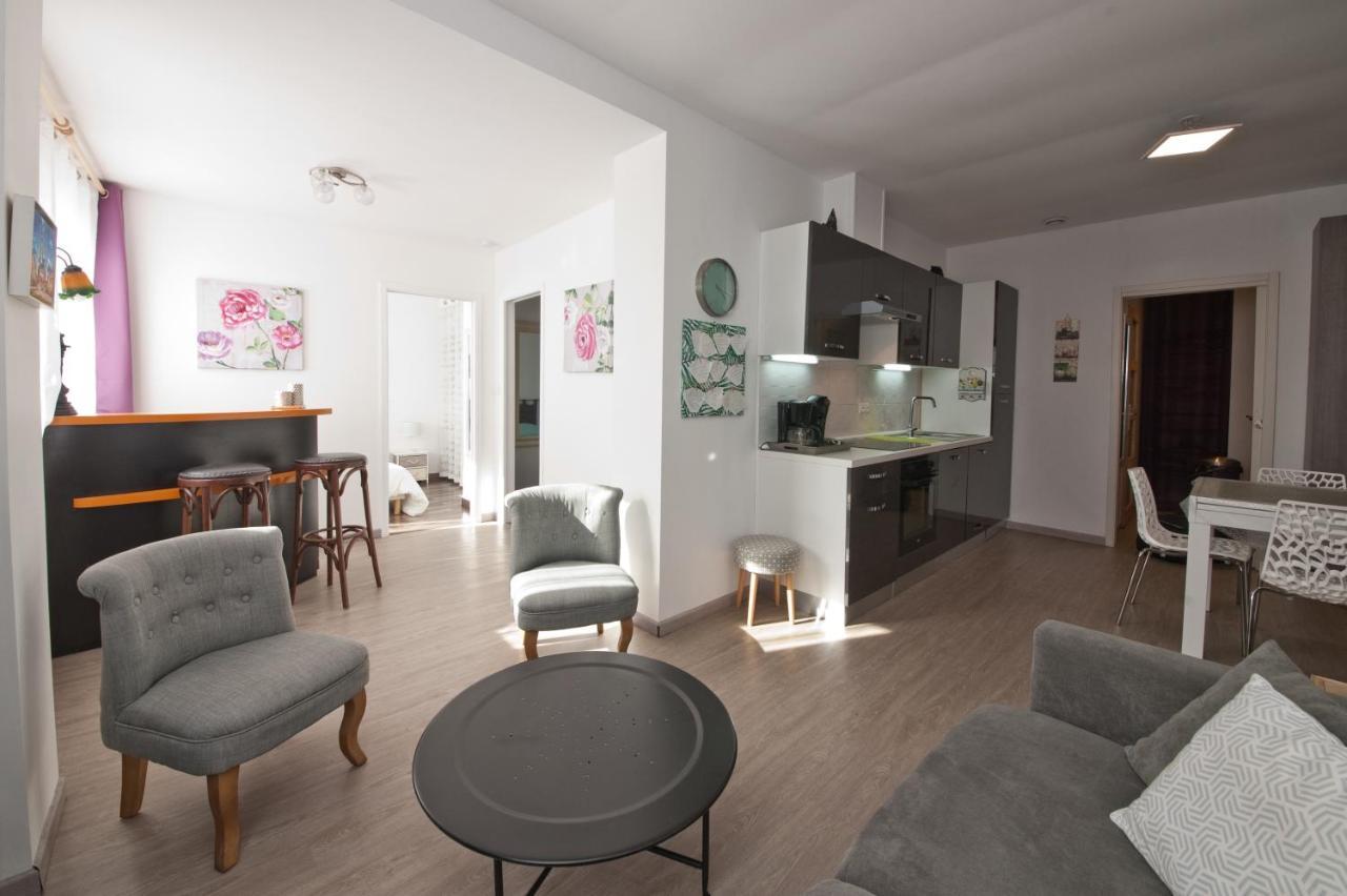 Gite 65 M2 200 M Gare T-G-V 400 M Centre-Ville Grand Parking 250 Places Gratuit Face Au Logement Arras Luaran gambar